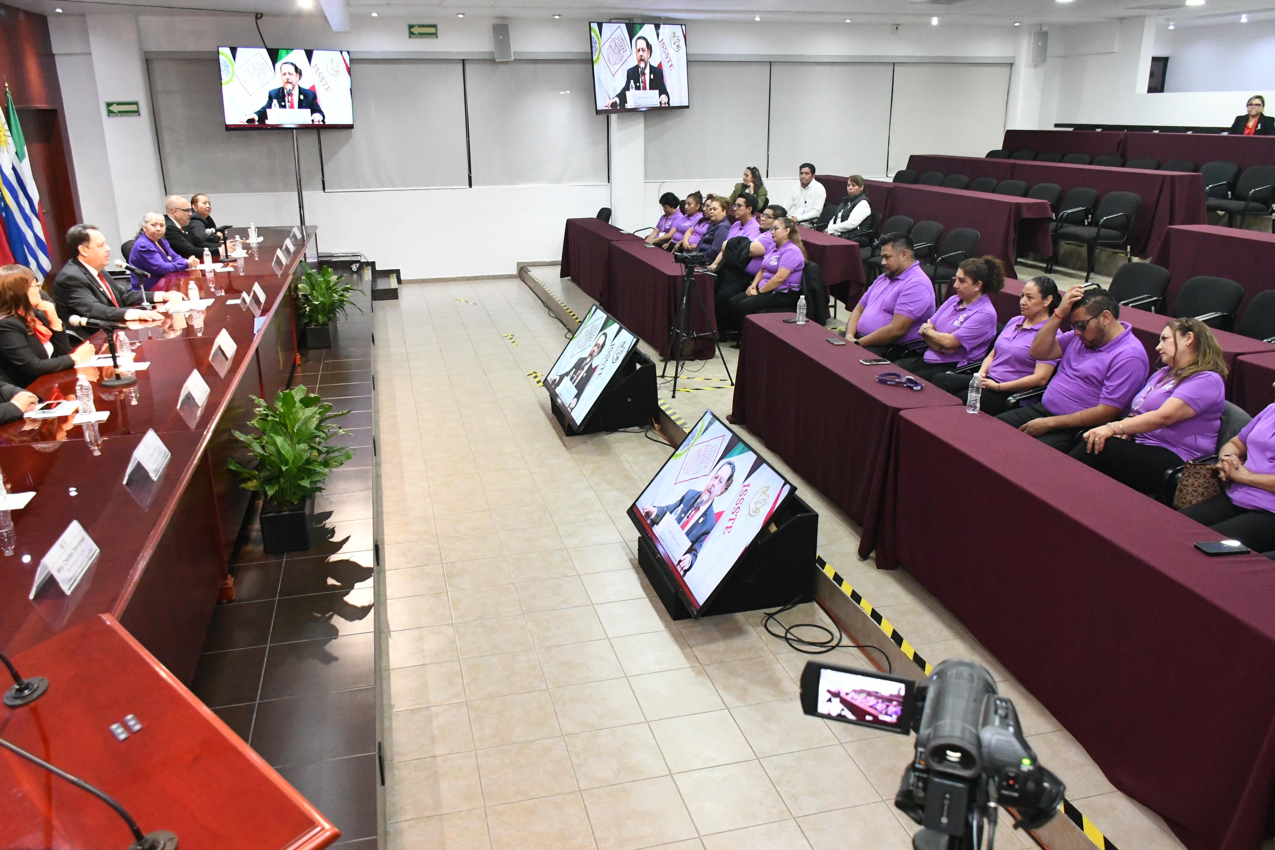 Salutación Sección XLVIII, HG. Gral. "José Morelos y Pavón" y CMF "Ermita Iztapalapa"
